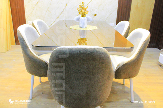 غرفة سفره لازنيا