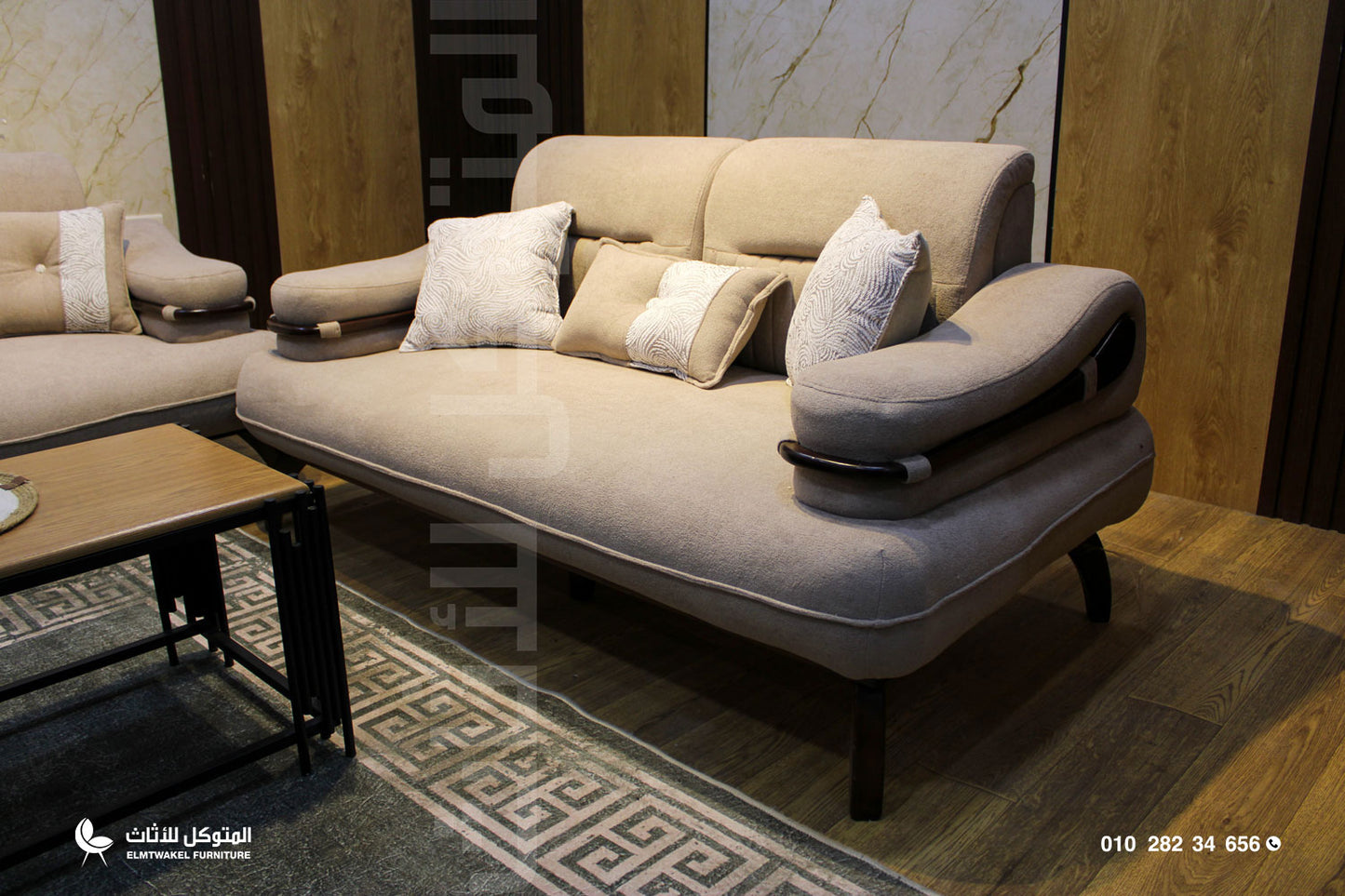 انتريه فوليكس