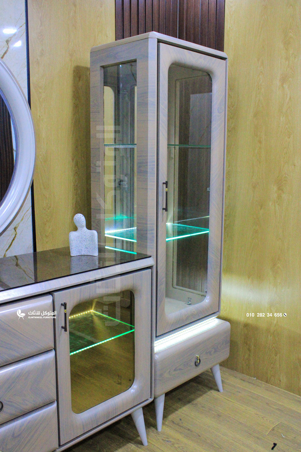 غرفة سفره ليرا