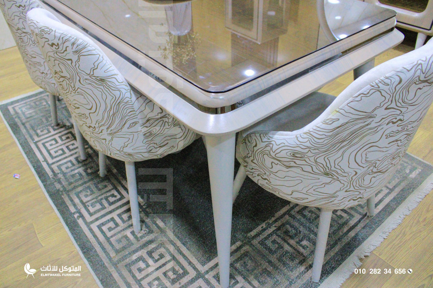 غرفة سفره ليرا