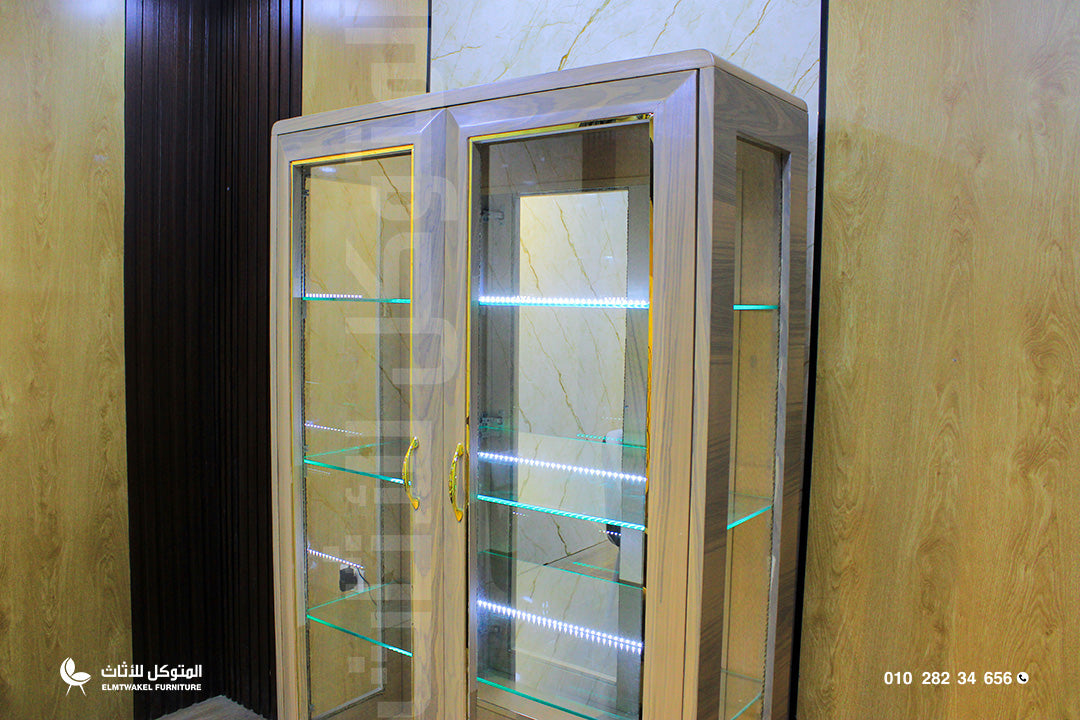 غرفة سفره لازنيا