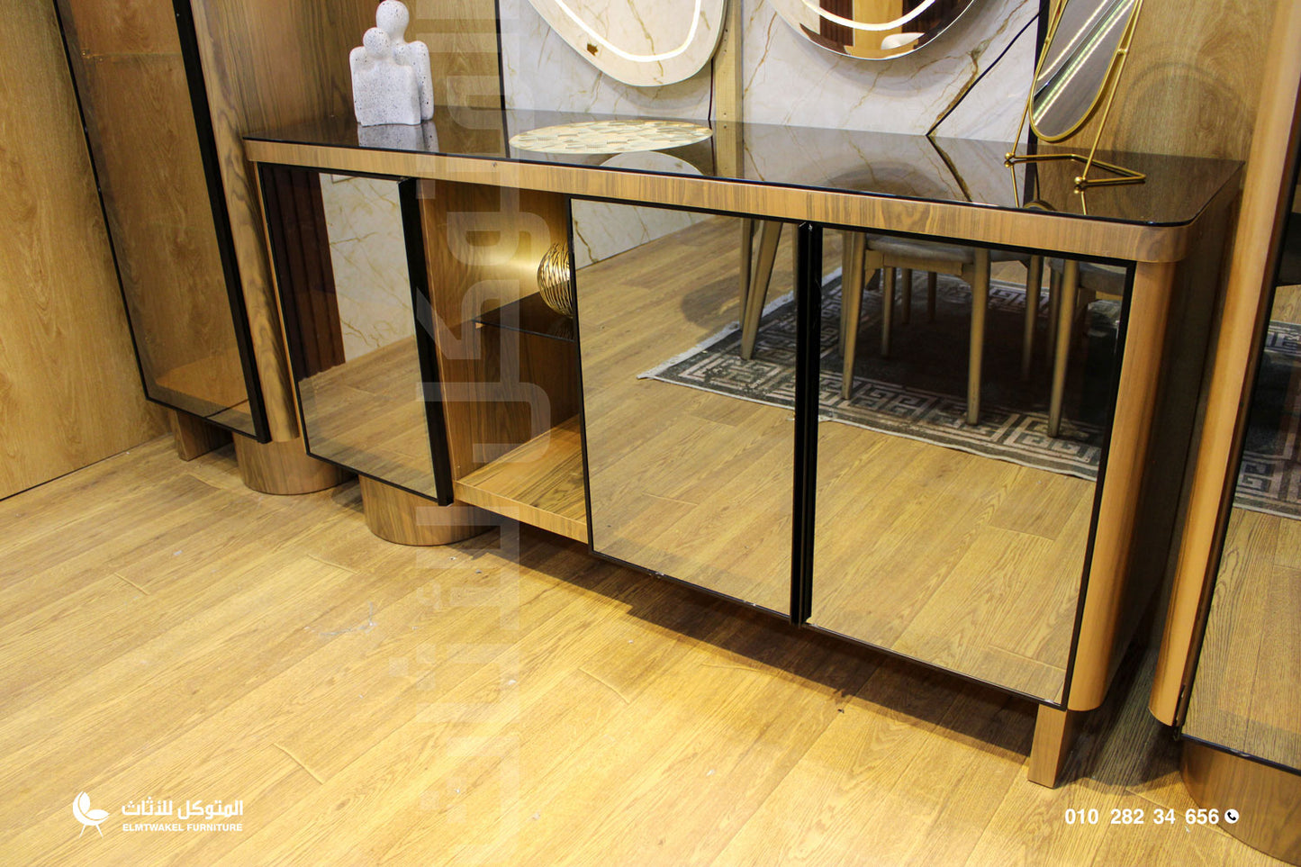 غرفة سفرة روما